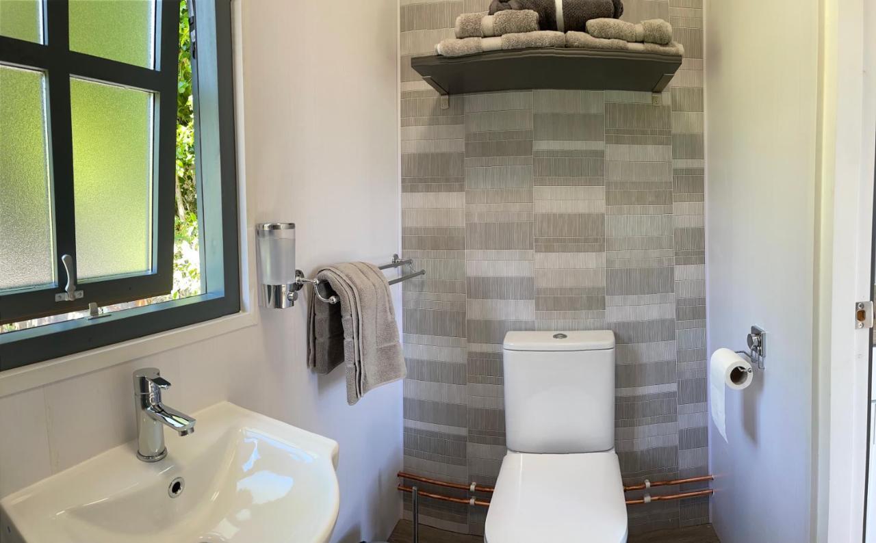 Hawthorn Hut Kilkenny Glamping At Jenkinstown House Hotel Jenkinstown Park Екстериор снимка