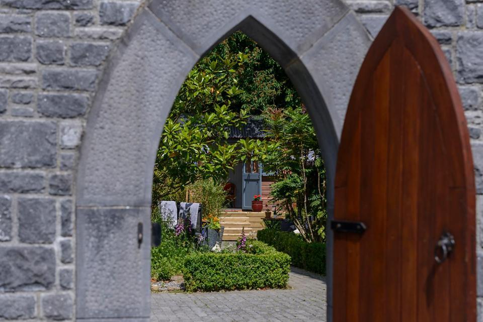 Hawthorn Hut Kilkenny Glamping At Jenkinstown House Hotel Jenkinstown Park Екстериор снимка